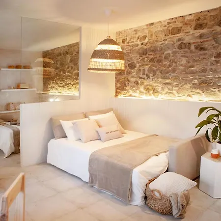 7 - La Guarida De - Bajo A - Enjoy Apartamento